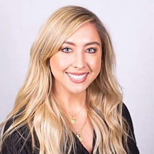 Meet your Posher, Leigh